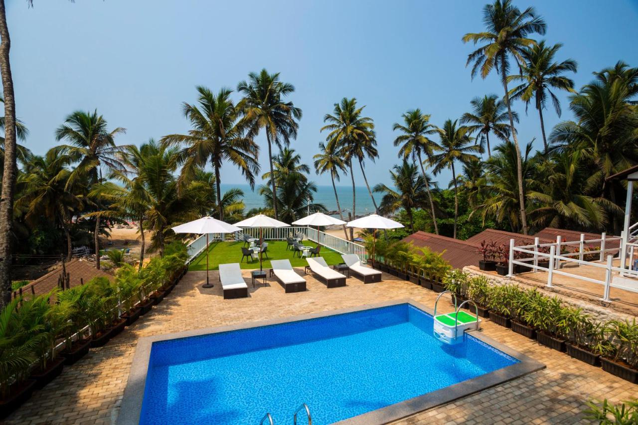 Stone Wood Beach Resort, Vagator Esterno foto