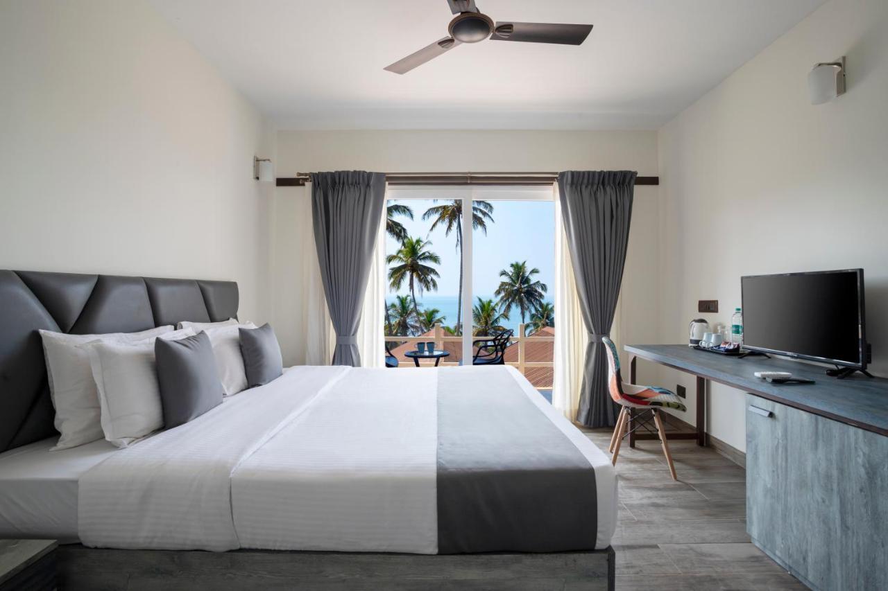 Stone Wood Beach Resort, Vagator Esterno foto
